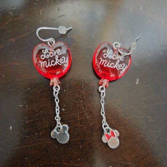 Four pairs Disney earrings - Picture 2 of 10